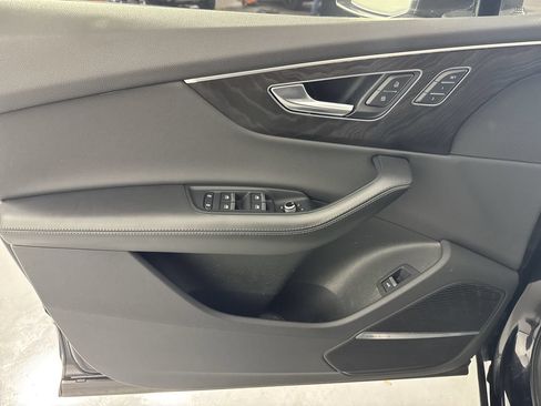 Used 2021 Audi Q7 3.0T Prestige w/ Prestige Package AWD/4WD image 26