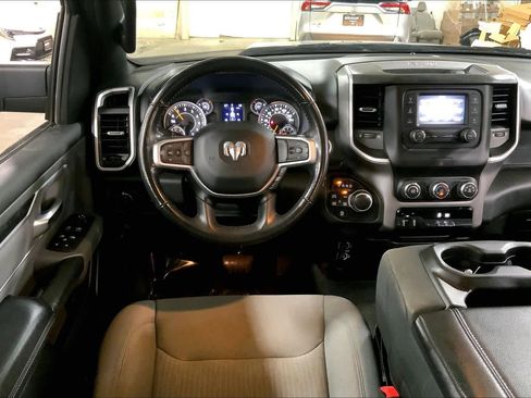 Used 2021 RAM 1500 Big Horn image 12