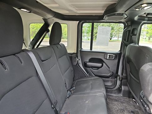 Used 2021 Jeep Wrangler Unlimited Sport AWD/4WD image 14