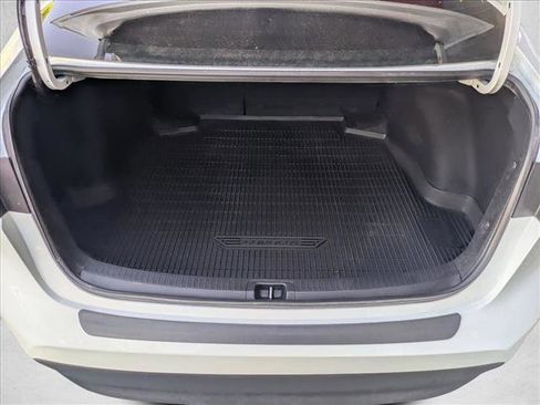 Used 2023 Toyota Corolla LE image 6