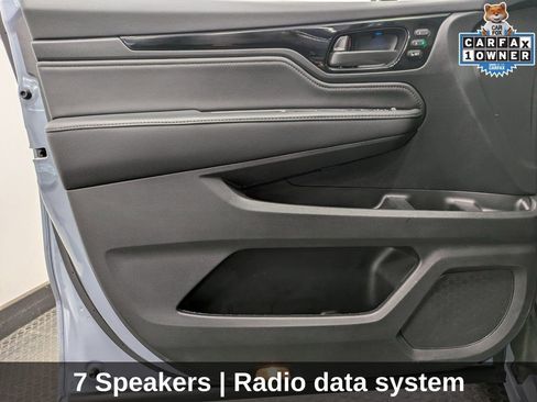 Certified 2025 Honda Odyssey Touring image 10