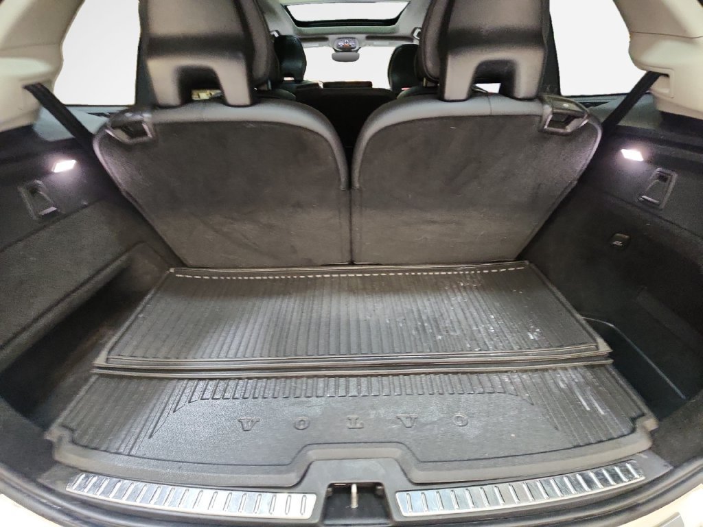 Used 2024 Volvo XC90 B6 Plus w/ Protection Package Premier AWD/4WD image 27