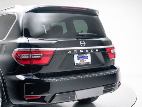 Used 2024 Nissan Armada SV AWD/4WD image 4
