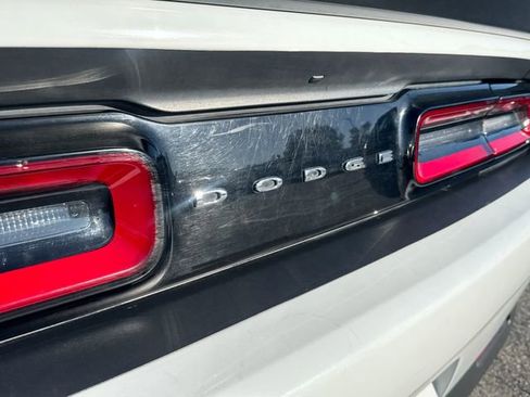 Used 2023 Dodge Challenger SXT image 22