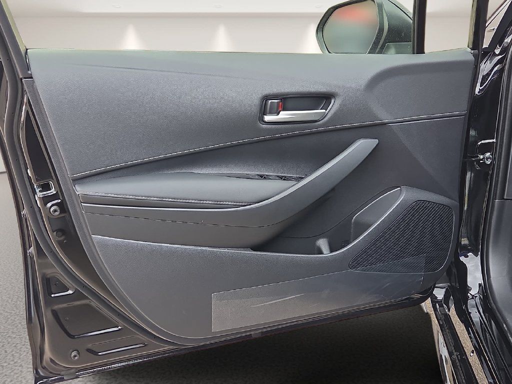 New 2027 Toyota Corolla SE FWD image 17
