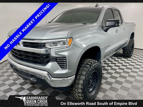 Used 2023 Chevrolet Silverado 1500 LT image 1