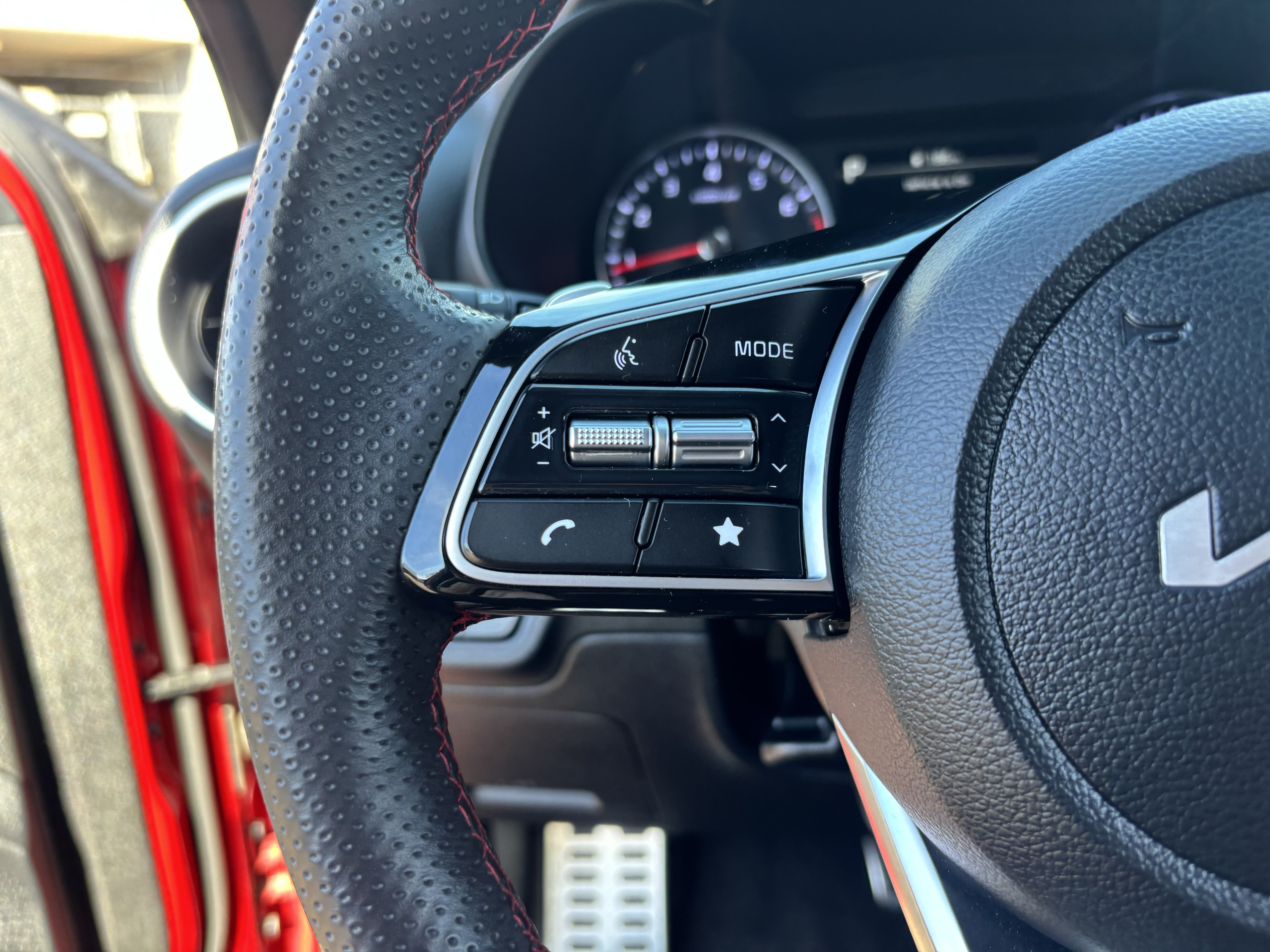 Certified 2024 Kia Forte GT w/ GT2 Package FWD image 26
