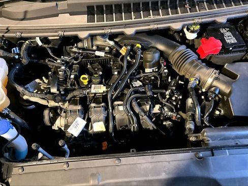 Used 2023 Ford Edge SEL image 32