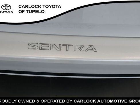 Used 2025 Nissan Sentra SR w/ SR Premium Package FWD image 34
