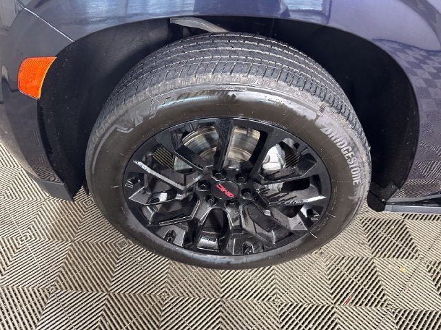 Used 2022 GMC Yukon Denali AWD/4WD image 10