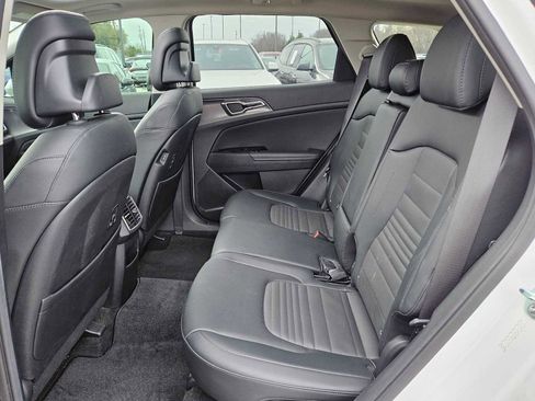 Certified 2024 Kia Sportage SX image 19