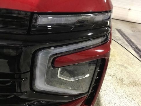 New 2026 Chevrolet Suburban RST image 7