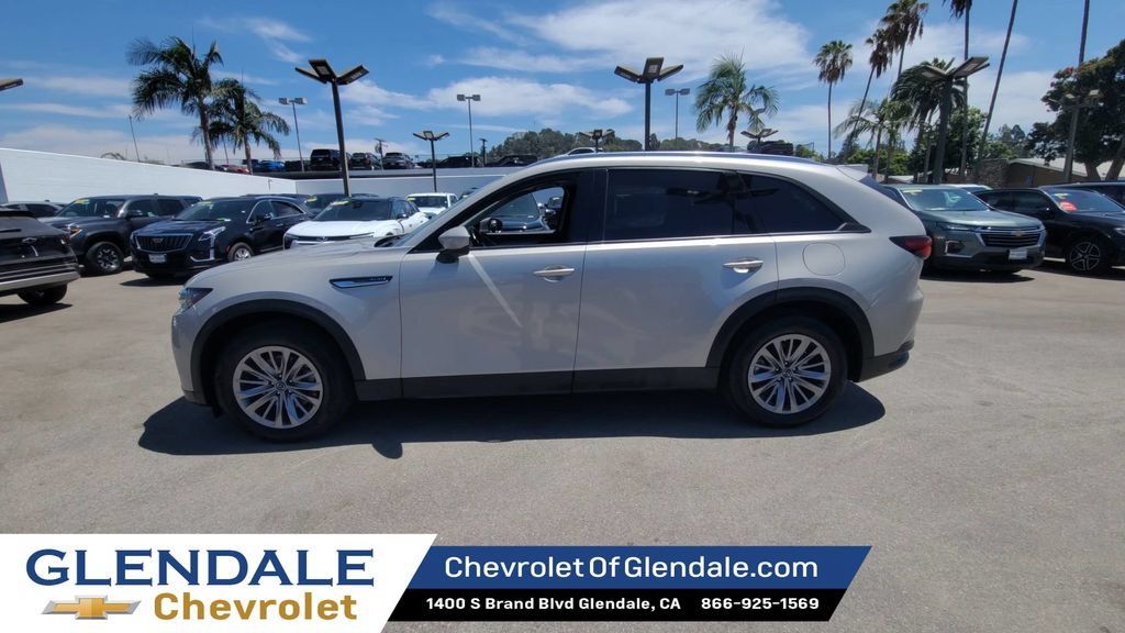 Used 2025 MAZDA CX-90 3.3 Turbo w/ Preferred Package AWD/4WD image 5