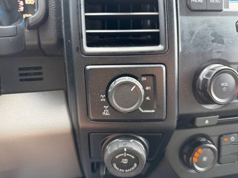 Used 2016 Ford F150 XL w/ Equipment Group 101A Mid AWD/4WD image 8