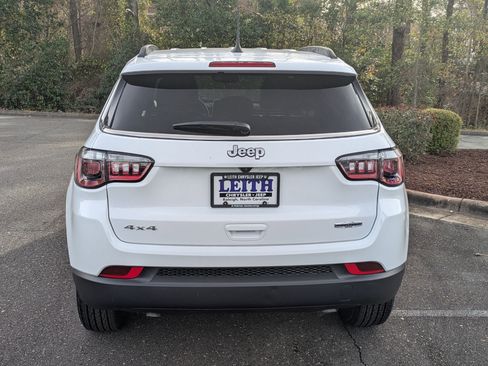 New 2026 Jeep Compass Latitude image 6