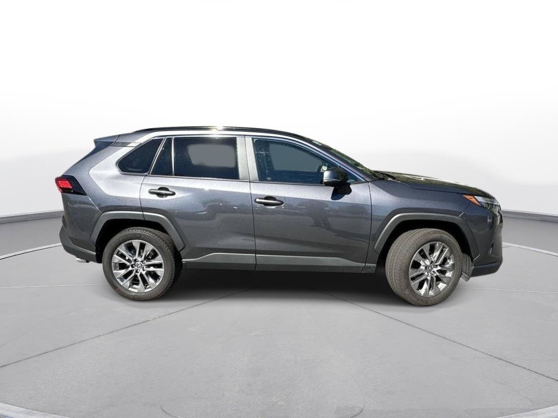 Used 2025 Toyota RAV4 XLE Premium w/ Weather Package FWD image 5