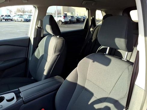 Used 2026 Nissan Rogue S image 12