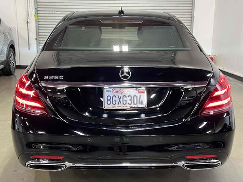 Used 2019 Mercedes-Benz S 560 Sedan image 31