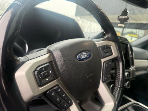Used 2022 Ford F250 Lariat w/ Tremor Off-Road Package image 34