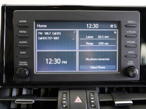 Used 2019 Toyota RAV4 XLE Premium FWD image 19