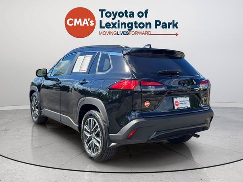 Used 2026 Toyota Corolla Cross XLE w/ Convenience Package AWD/4WD image 5