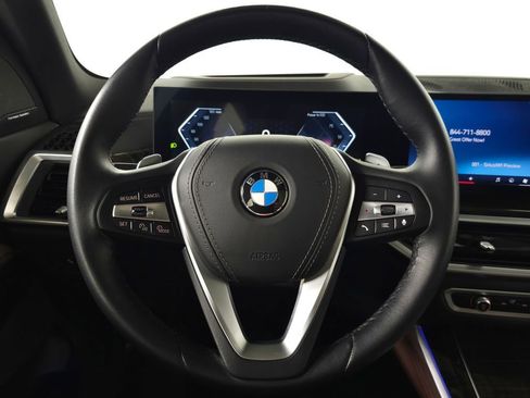 Used 2024 BMW X5 xDrive40i w/ Premium Package image 18