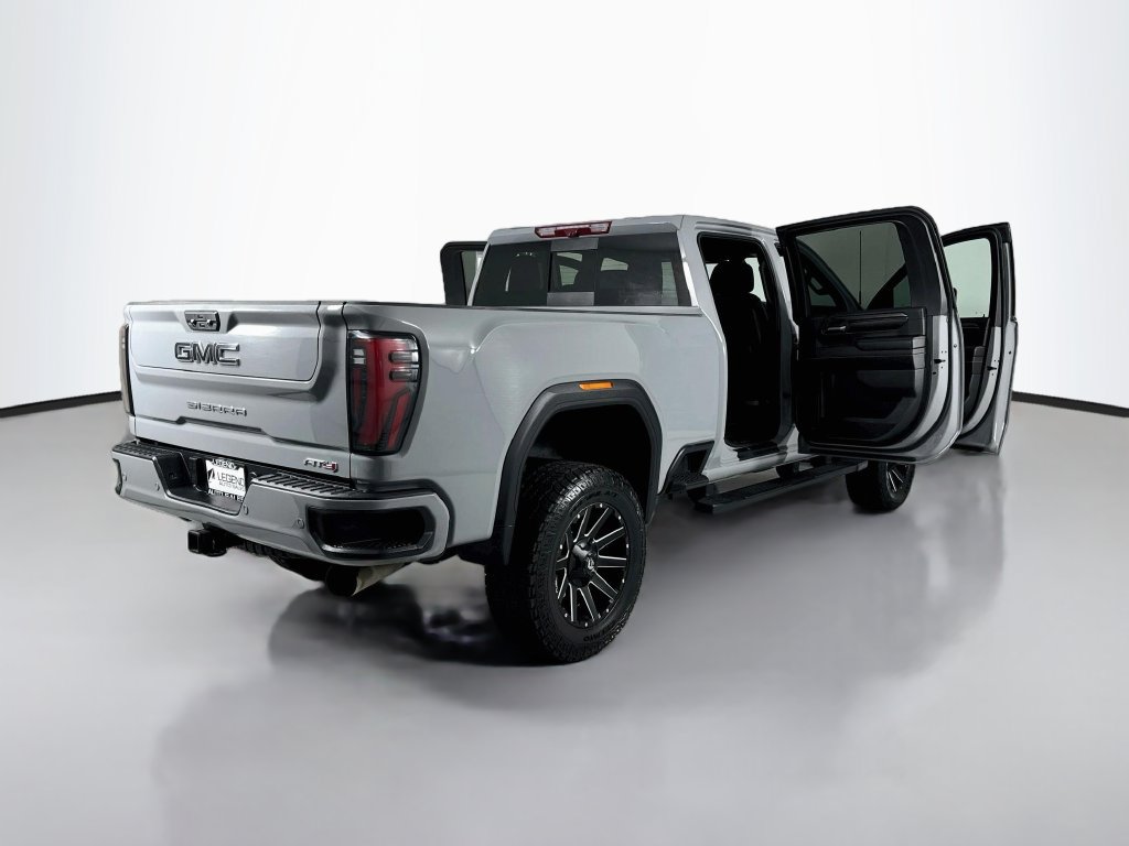 Used 2024 GMC Sierra 2500 AT4 w/ Technology Package AWD/4WD image 30