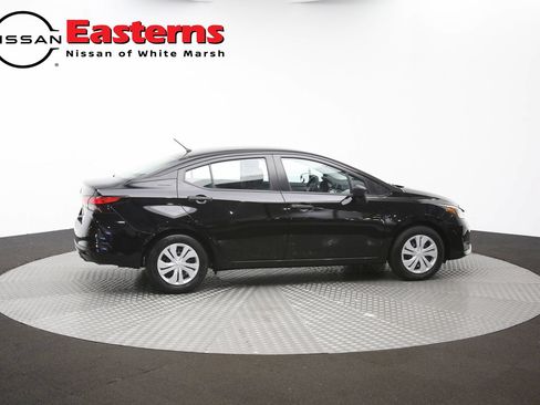 Used 2025 Nissan Versa S FWD image 42