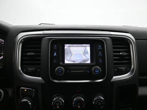Used 2022 RAM 1500 Warlock AWD/4WD image 16