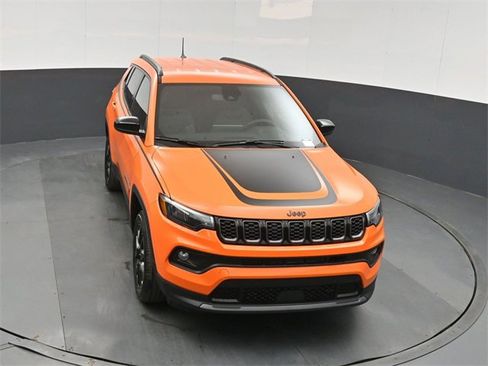 New 2026 Jeep Compass Latitude image 36