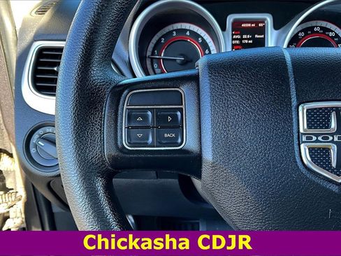 Used 2020 Dodge Journey SE image 11