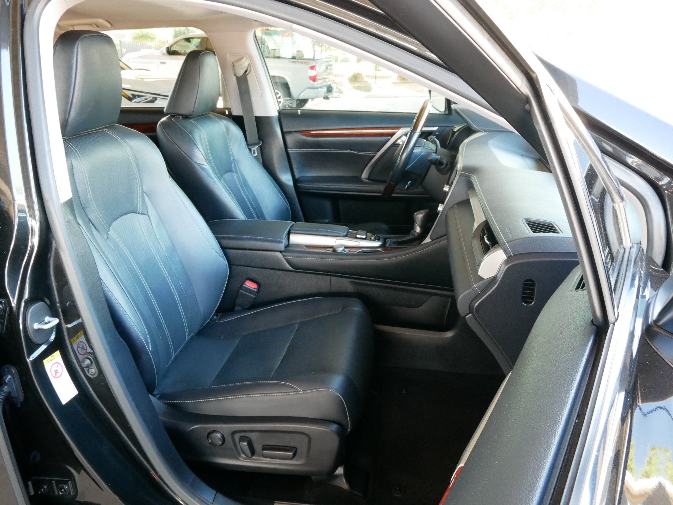 Used 2018 Lexus RX 350L FWD image 6