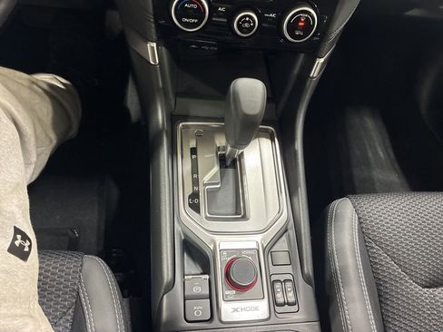 Used 2022 Subaru Forester Premium image 27