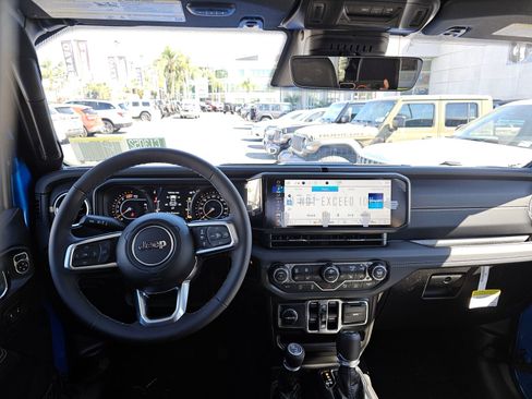New 2026 Jeep Wrangler Unlimited Sahara AWD/4WD image 26