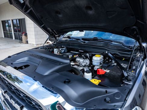 Used 2024 RAM 3500 Tradesman w/ Chrome Appearance Group image 41