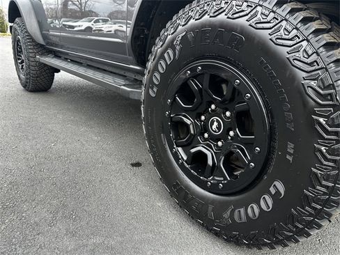 Certified 2023 Ford Bronco Wildtrak image 11