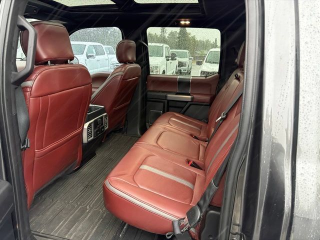 Used 2019 Ford F150 Platinum w/ Equipment Group 701A Luxury AWD/4WD image 14