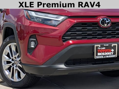 Used 2025 Toyota RAV4 XLE Premium FWD image 3