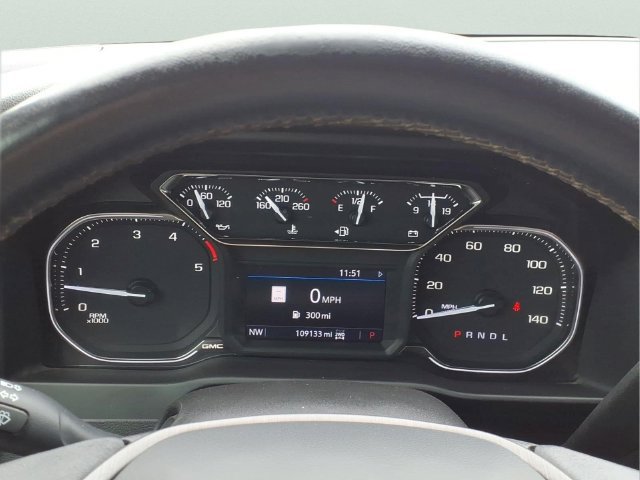 Used 2022 GMC Sierra 2500 AT4 w/ AT4 Preferred Package AWD/4WD image 8