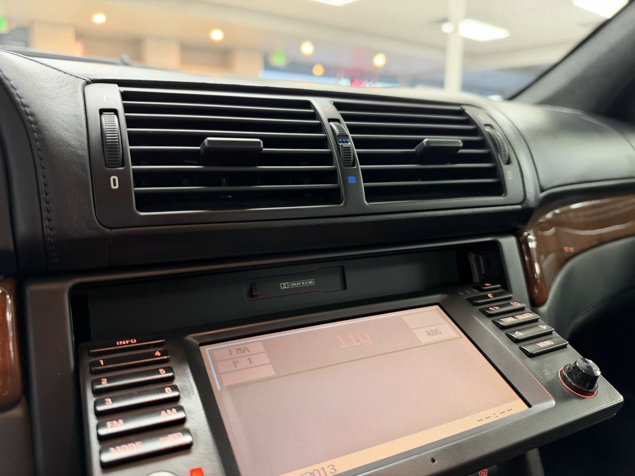 Used 2001 BMW M5 RWD image 19
