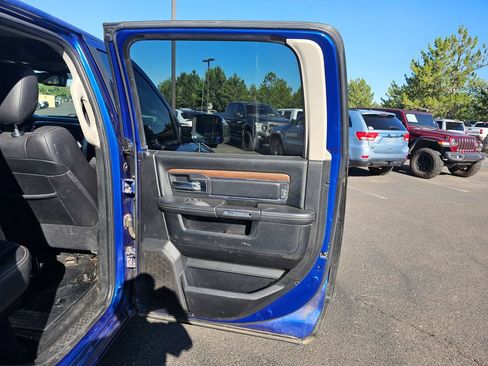 Used 2016 RAM 1500 Laramie w/ Convenience Group AWD/4WD image 18