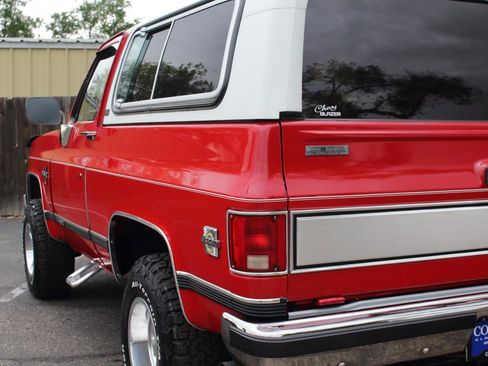Used 1991 Chevrolet Blazer 4WD image 28