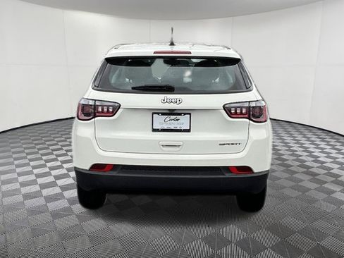 Used 2021 Jeep Compass Sport image 5