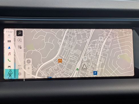 New 2026 Porsche Macan Electric image 19