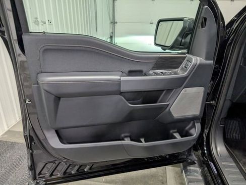 Used 2025 Ford F150 Lariat w/ Equipment Group 501A Mid image 13