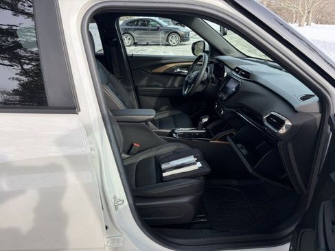 Certified 2023 Chevrolet TrailBlazer ACTIV w/ Sun and Liftgate Package image 15