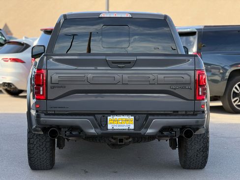 Used 2018 Ford F150 Raptor w/ Equipment Group 802A Luxury image 6