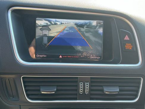 Used 2017 Audi Q5 3.0T Premium Plus w/ Technology Package image 18