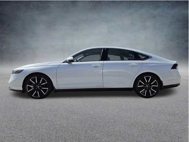 Used 2025 Honda Accord Touring image 4