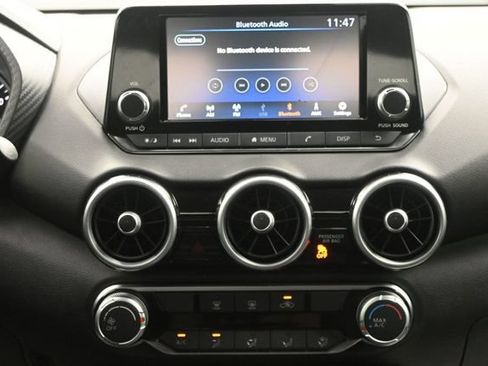 Used 2025 Nissan Sentra S w/ Lighting Package FWD image 12